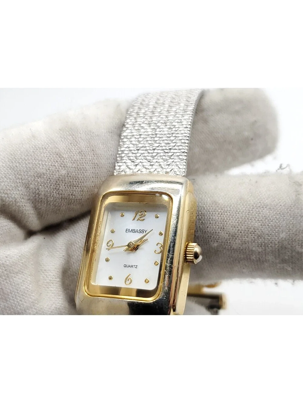 Embassy Quartz Womens Watch New Battery Two-Tone 18mm